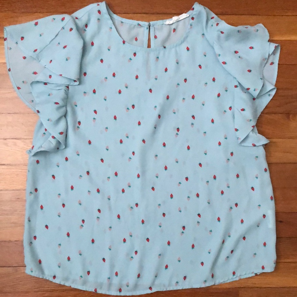 June & Hudson Sheer strawberry flutter sleeve blouse